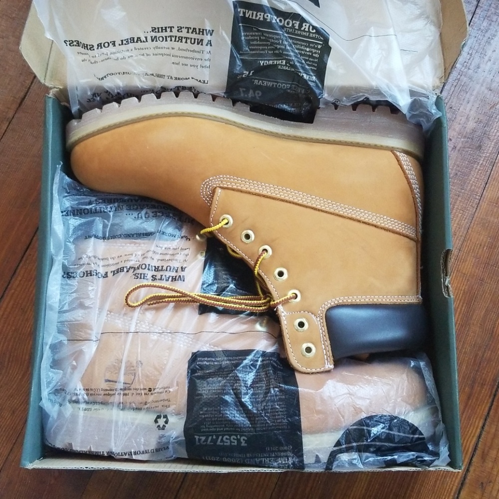 Brand New 6 inch Construction Boots